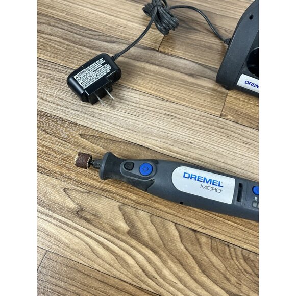 Dremel Micro 8050 Rotary Tool  - With Charger, Accessories (TESTED WORKS) - Picture 10 of 14